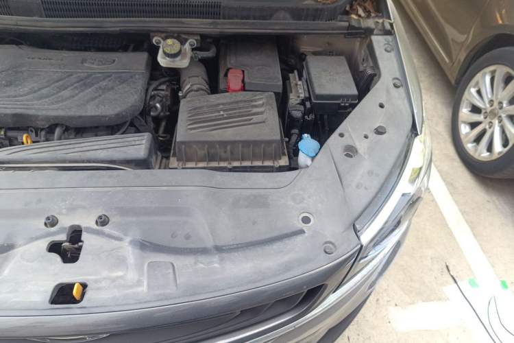 Used Geely Auto Jiajie 2021 1.8TD DCT Luxury Model Engine Bay Left