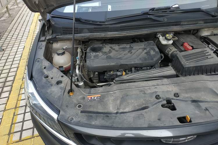 Used Geely Auto Jiajie 2021 1.8TD DCT Luxury Model Engine Bay Right
