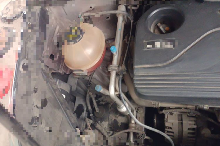 Used Geely Auto Jiajie 2021 1.8TD DCT Comfort Model Engine Bay Right
