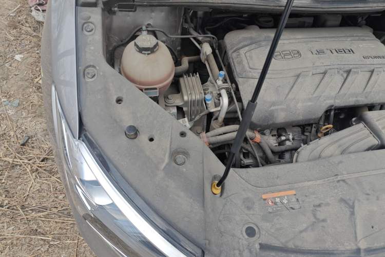 Used Geely Auto Jiajie 2021 Zhiqing 1.5TD DCT Luxury Model Engine Bay Right