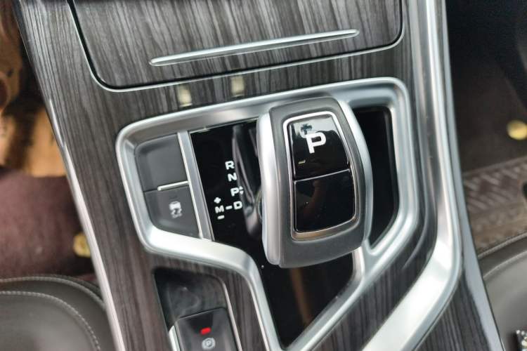 Used Geely Auto Jiajie 2021 1.8TD DCT Luxury Model Gear Lever