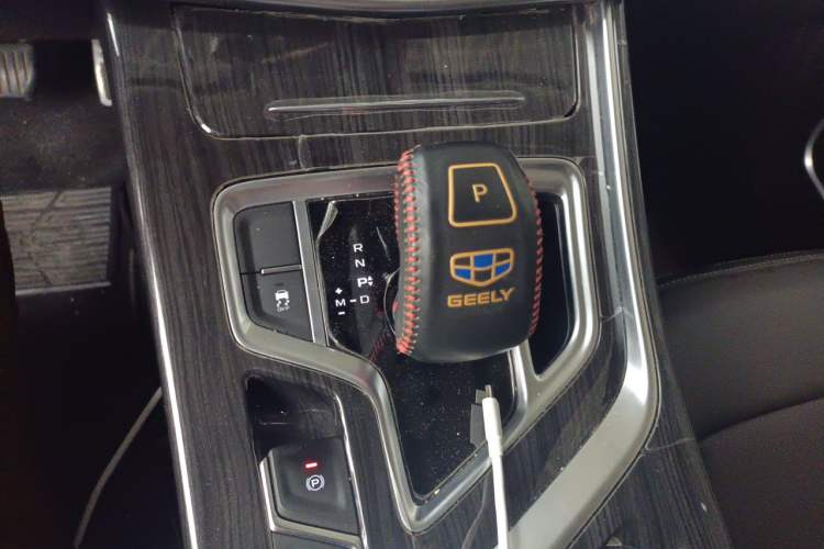 Used Geely Auto Jiajie 2021 1.8TD DCT Comfort Model Gear Lever