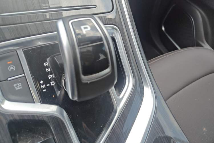 Used Geely Auto Jiajie 2021 Zhiqing 1.5TD DCT Luxury Model Gear Lever