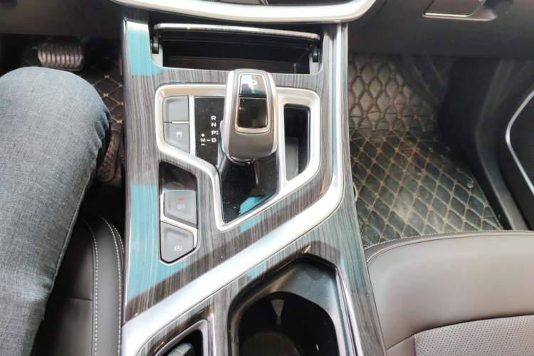 Used Geely Auto Jiajie 2021 1.8TD DCT Luxury Model Gear Lever