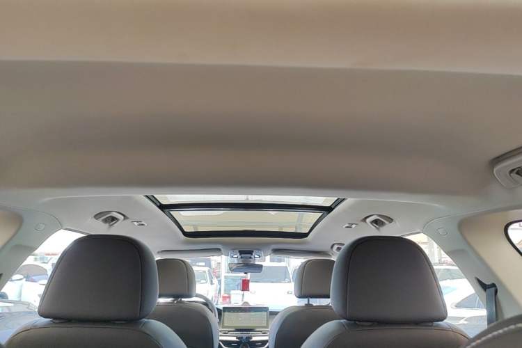 Used Geely Auto Jiajie 2021 1.8TD DCT Luxury Model Headliner