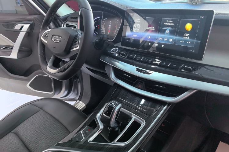 Used Geely Auto Jiajie 2021 1.8TD DCT Luxury Model Interior 13
