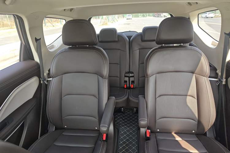 Used Geely Auto Jiajie 2021 1.8TD DCT Luxury Model Interior 3