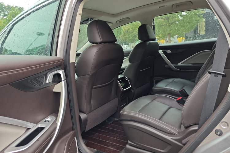 Used Geely Auto Jiajie 2021 1.8TD DCT Luxury Model Interior 3