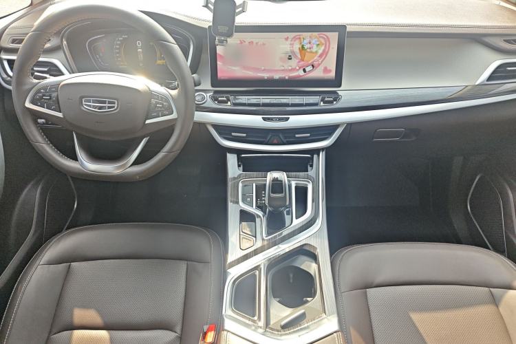Used Geely Auto Jiajie 2021 1.8TD DCT Luxury Model Interior 4