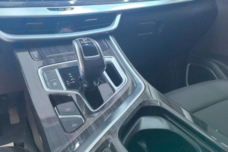 Used Geely Auto Jiajie 2021 1.8TD DCT Luxury Model Interior 5