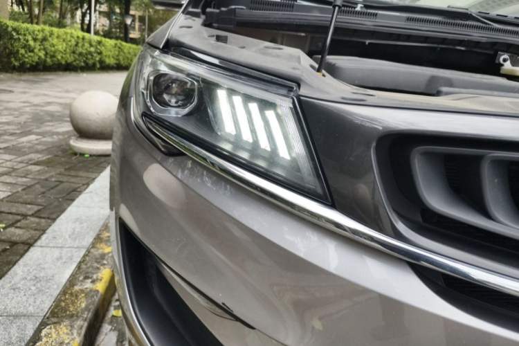 Used Geely Auto Jiajie 2021 1.8TD DCT Luxury Model Left Front Headlight