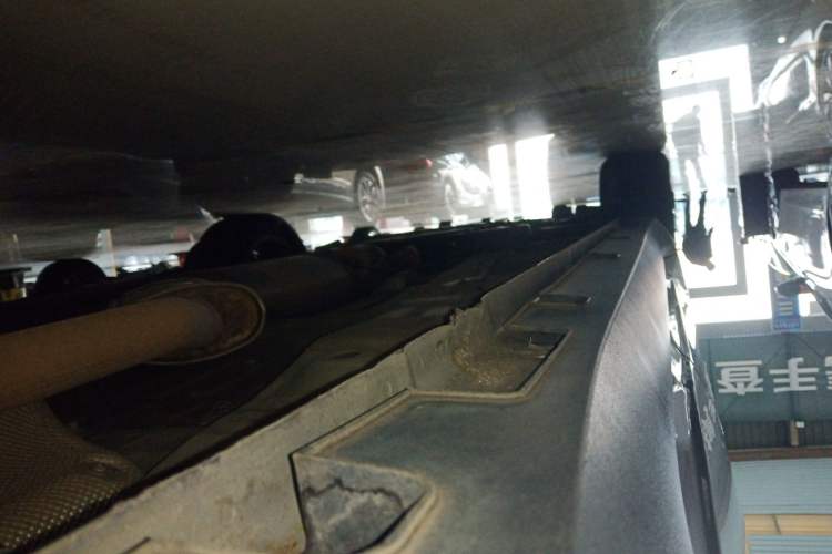 Used Geely Auto Jiajie 2021 1.8TD DCT Comfort Model Left Side Sill