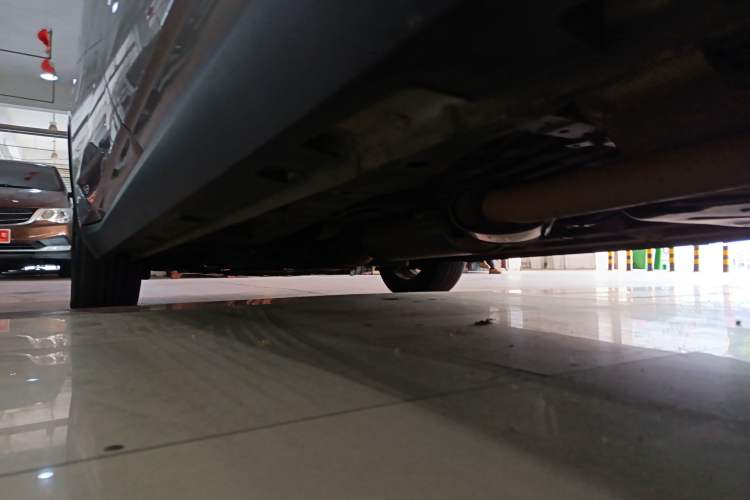 Used Geely Auto Jiajie 2021 1.8TD DCT Comfort Model Left Side Sill