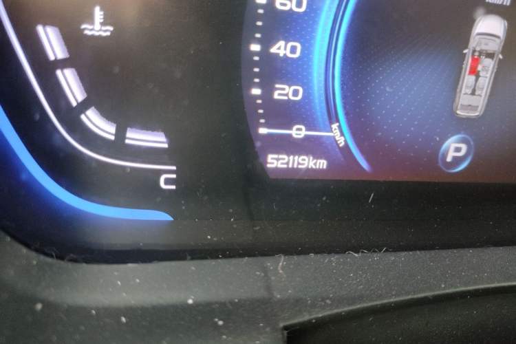 Used Geely Auto Jiajie 2021 1.8TD DCT Luxury Model Odometer Close Up