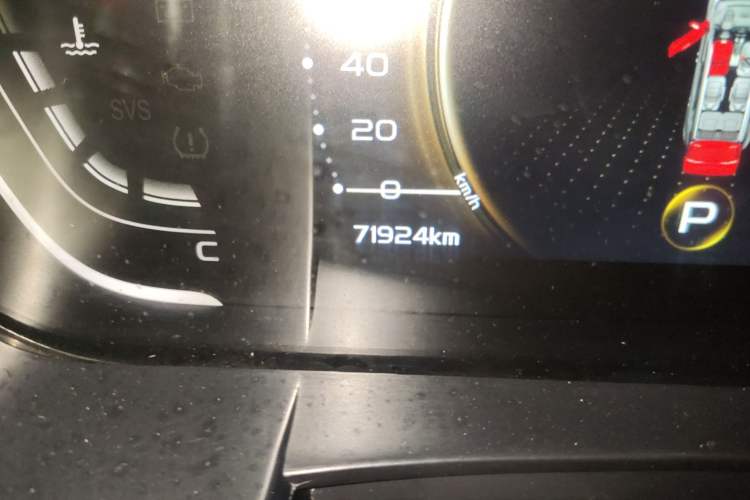 Used Geely Auto Jiajie 2021 1.8TD DCT Luxury Model Odometer Close Up