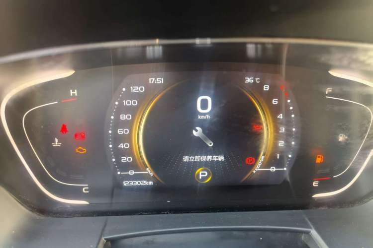 Used Geely Auto Jiajie 2021 1.8TD DCT Luxury Model Odometer Close Up