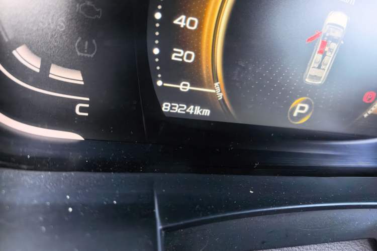 Used Geely Auto Jiajie 2021 1.8TD DCT Luxury Model Odometer Close Up