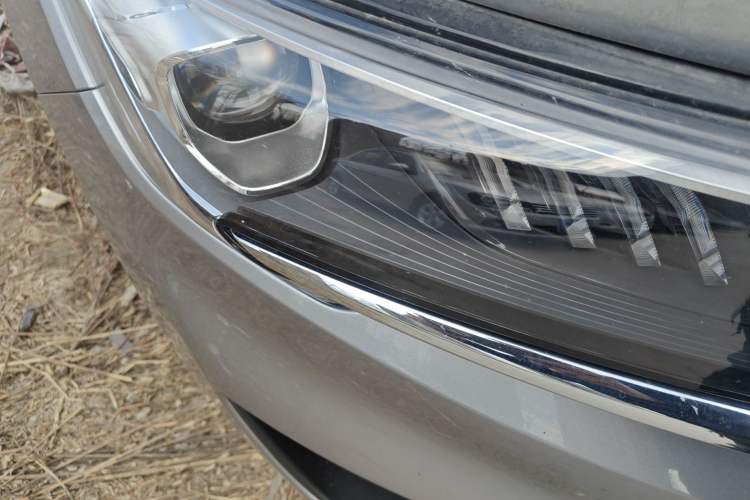 Used Geely Auto Jiajie 2021 Zhiqing 1.5TD DCT Luxury Model Right Front Headlight