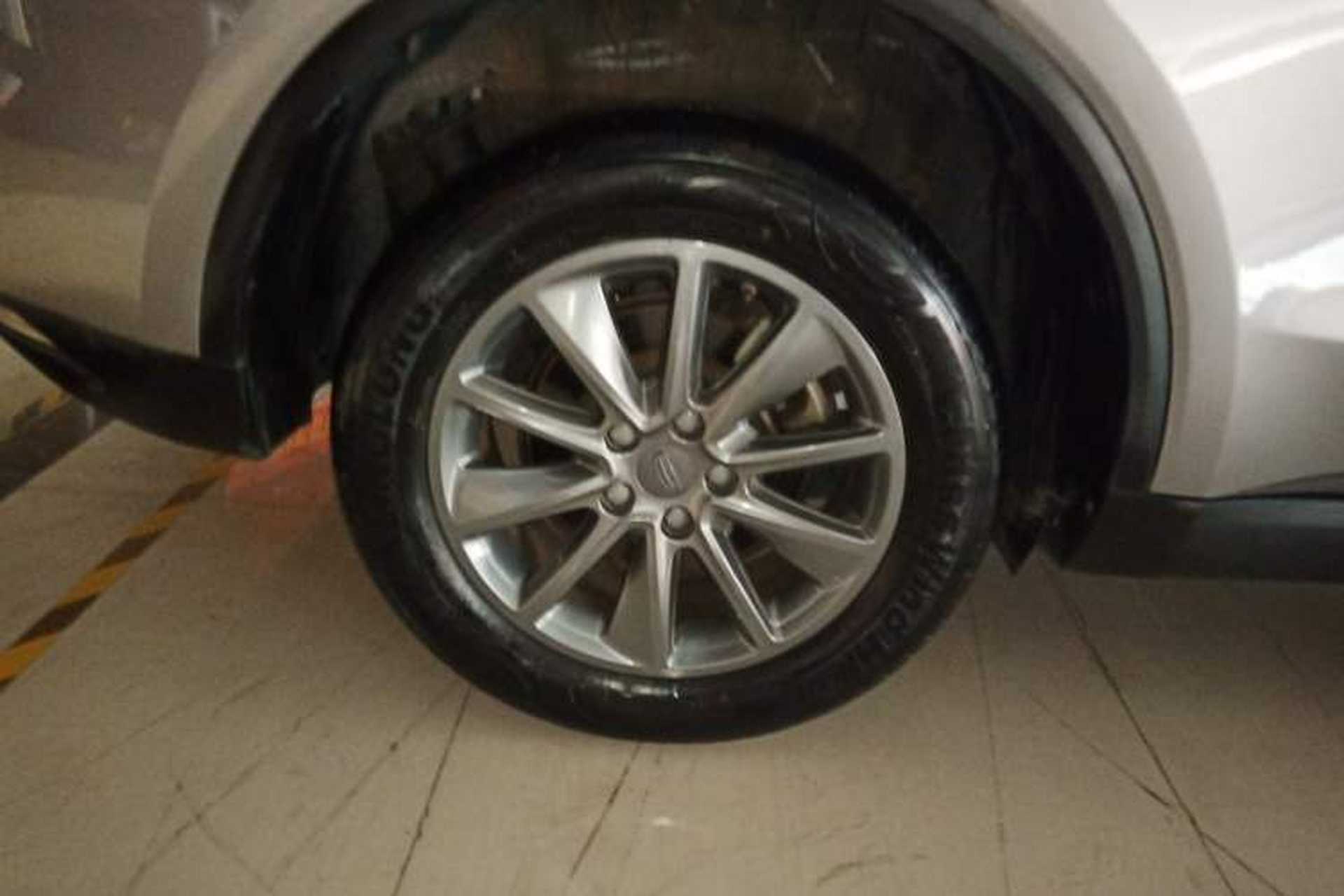 Used Geely Auto Jiajie 2021 1.8TD DCT Comfort Model Right Rear Wheel Hub