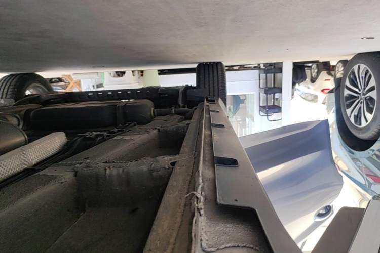 Used Geely Auto Jiajie 2021 1.8TD DCT Luxury Model Right Side Sill