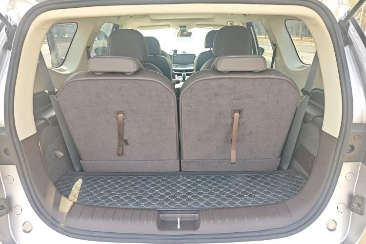 Used Geely Auto Jiajie 2021 1.8TD DCT Luxury Model Trunk