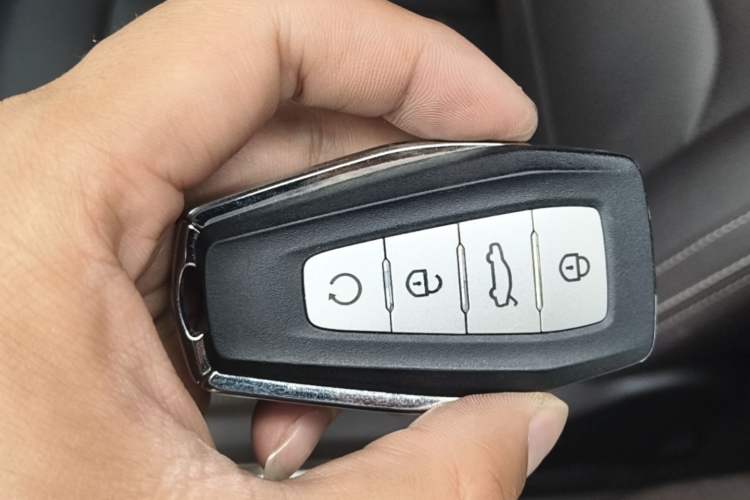 Used Geely Auto Jiajie 2021 1.8TD DCT Luxury Model Vehicle Key