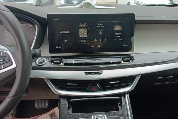 Used Geely Auto Jiajie 2021 Zhiqing 1.5TD DCT Luxury Model Audio And AC Panel