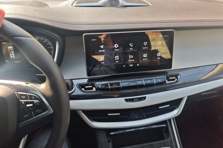 Used Geely Auto Jiajie 2021 1.8TD DCT Comfort Model Audio And AC Panel