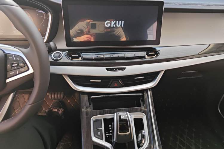 Used Geely Auto Jiajie 2021 1.8TD DCT Comfort Model Audio And AC Panel