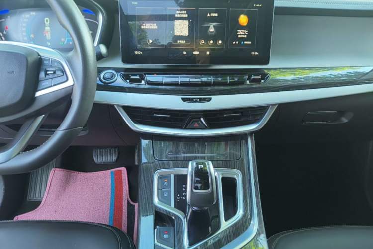 Used Geely Auto Jiajie 2021 Zhiqing 1.5TD DCT Luxury Model Audio And AC Panel