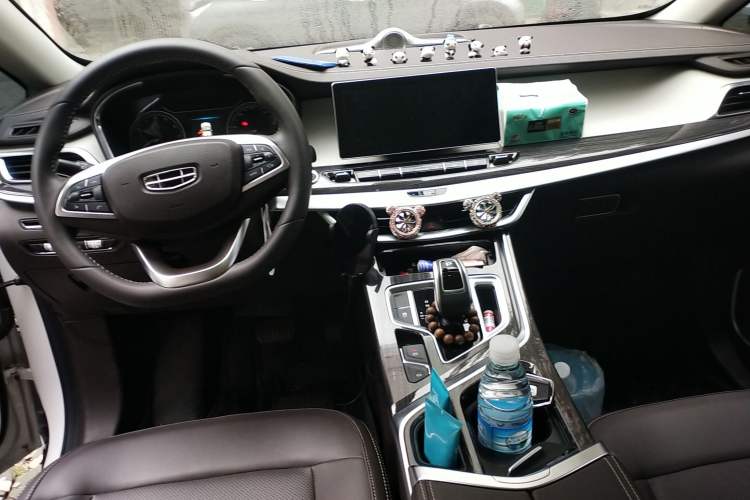 Used Geely Auto Jiajie 2021 1.8TD DCT Comfort Model Center Console