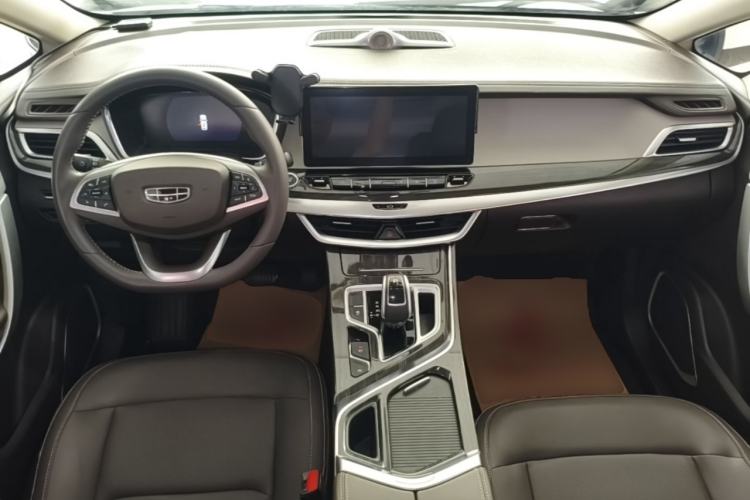 Used Geely Auto Jiajie 2021 1.8TD DCT Luxury Model Center Console