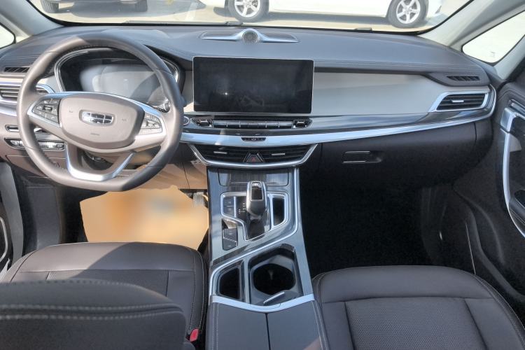Used Geely Auto Jiajie 2021 Zhiqing 1.5TD DCT Luxury Model Center Console