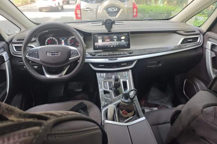 Used Geely Auto Jiajie 2021 1.8TD DCT Comfort Model Center Console