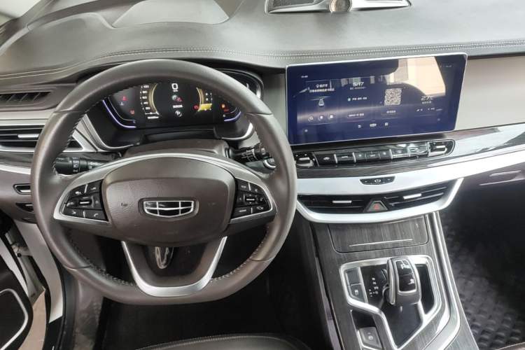 Used Geely Auto Jiajie 2021 1.8TD DCT Luxury Model Center Console