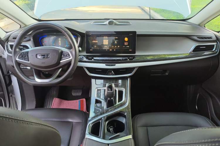 Used Geely Auto Jiajie 2021 Zhiqing 1.5TD DCT Luxury Model Center Console