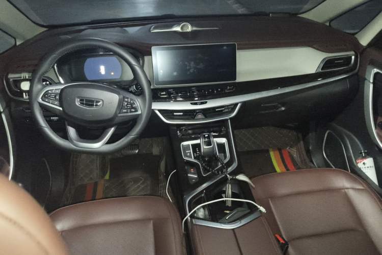 Used Geely Auto Jiajie 2021 1.8TD DCT Luxury Model Center Console