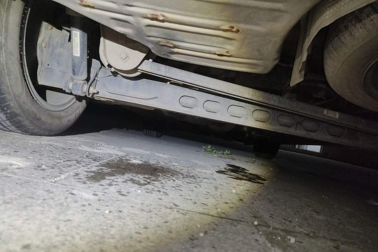 Used Geely Auto Jiajie 2021 Zhijing 1.5TD Manual Standard Model Chassis Rear