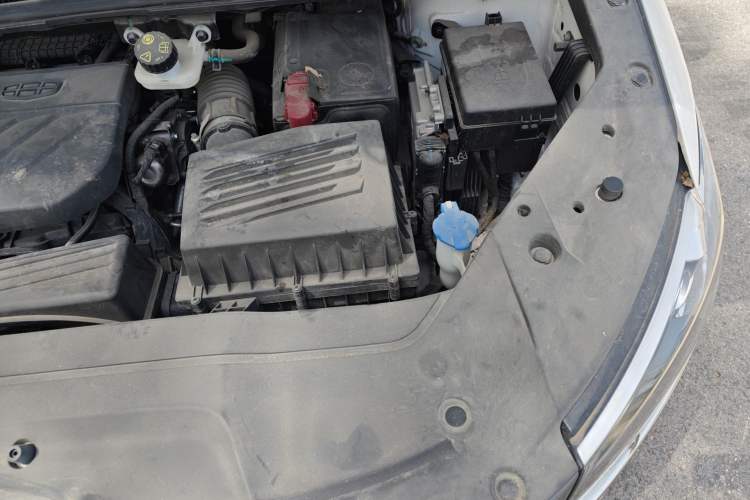 Used Geely Auto Jiajie 2021 1.8TD DCT Luxury Model Engine Bay Left