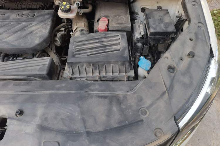 Used Geely Auto Jiajie 2021 1.8TD DCT Comfort Model Engine Bay Left