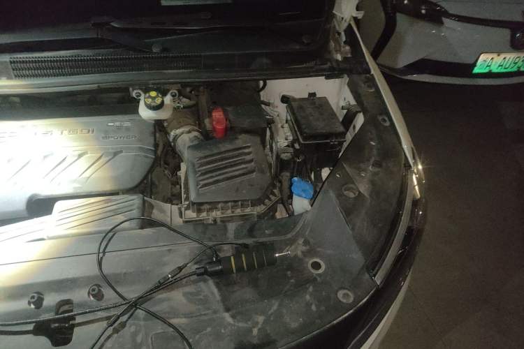 Used Geely Auto Jiajie 2021 Zhijing 1.5TD Manual Standard Model Engine Bay Left