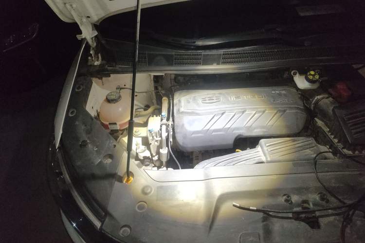 Used Geely Auto Jiajie 2021 Zhijing 1.5TD Manual Standard Model Engine Bay Right