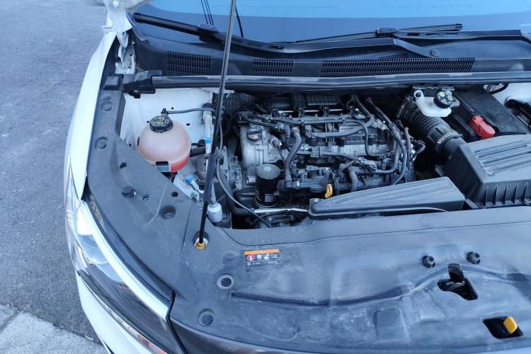 Used Geely Auto Jiajie 2021 1.8TD DCT Luxury Model Engine Bay Right