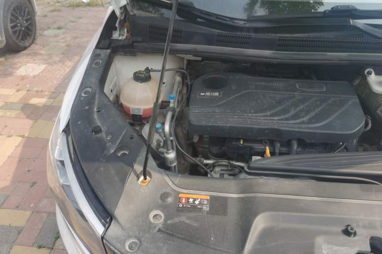 Used Geely Auto Jiajie 2021 1.8TD DCT Luxury Model Engine Bay Right