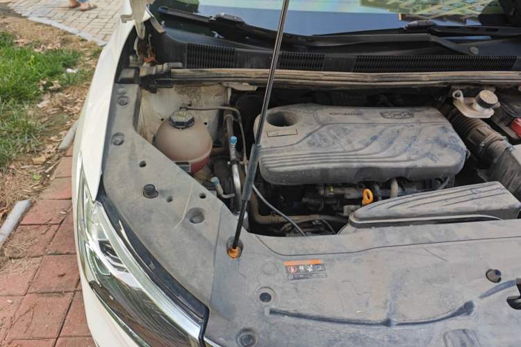 Used Geely Auto Jiajie 2021 1.8TD DCT Luxury Model Engine Bay Right