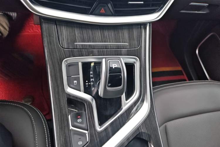 Used Geely Auto Jiajie 2021 1.8TD DCT Luxury Model Gear Lever