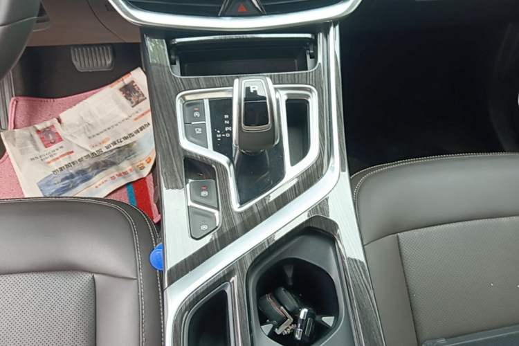 Used Geely Auto Jiajie 2021 Zhiqing 1.5TD DCT Luxury Model Gear Lever