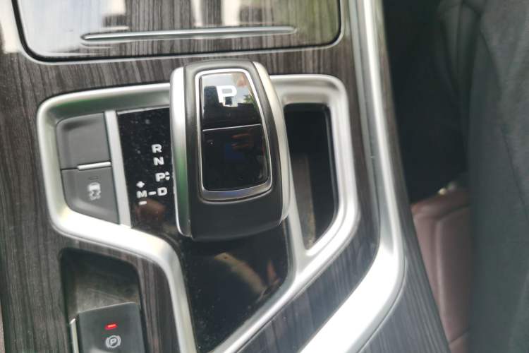 Used Geely Auto Jiajie 2021 1.8TD DCT Luxury Model Gear Lever
