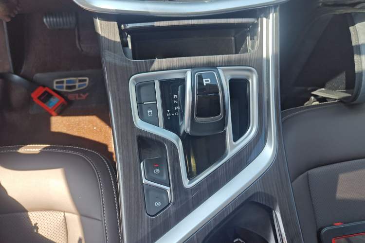 Used Geely Auto Jiajie 2021 1.8TD DCT Luxury Model Gear Lever