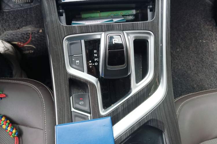 Used Geely Auto Jiajie 2021 1.8TD DCT Luxury Model Gear Lever